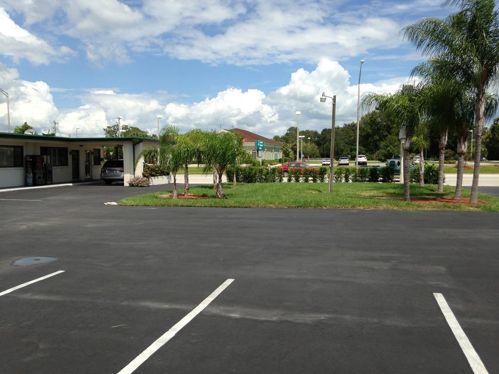 Economy Inn Okeechobee Eksteriør bilde